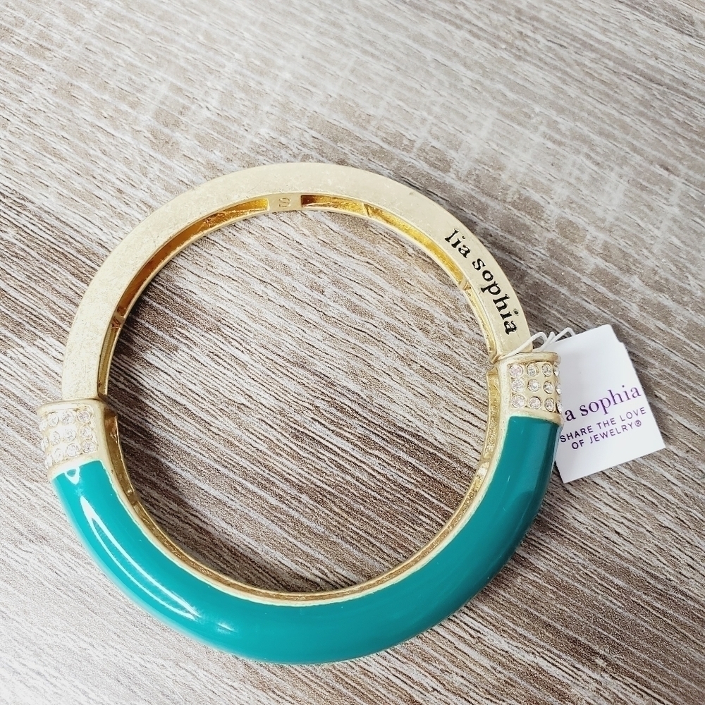 LIA SOPHIA GREEN GOLD STRETCH BRACELET CRYSTAL‎ NEW